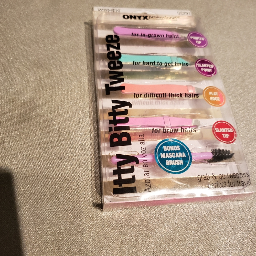 Onyx tweezer set
